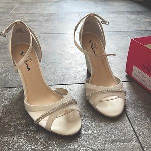 Bridal wedges